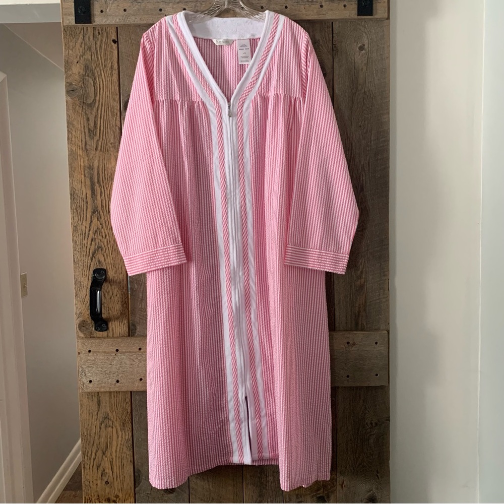 Women’s Large KAY ANNA Pink Blossom Striped Seersucker Full Zip Robe Pockets NEW